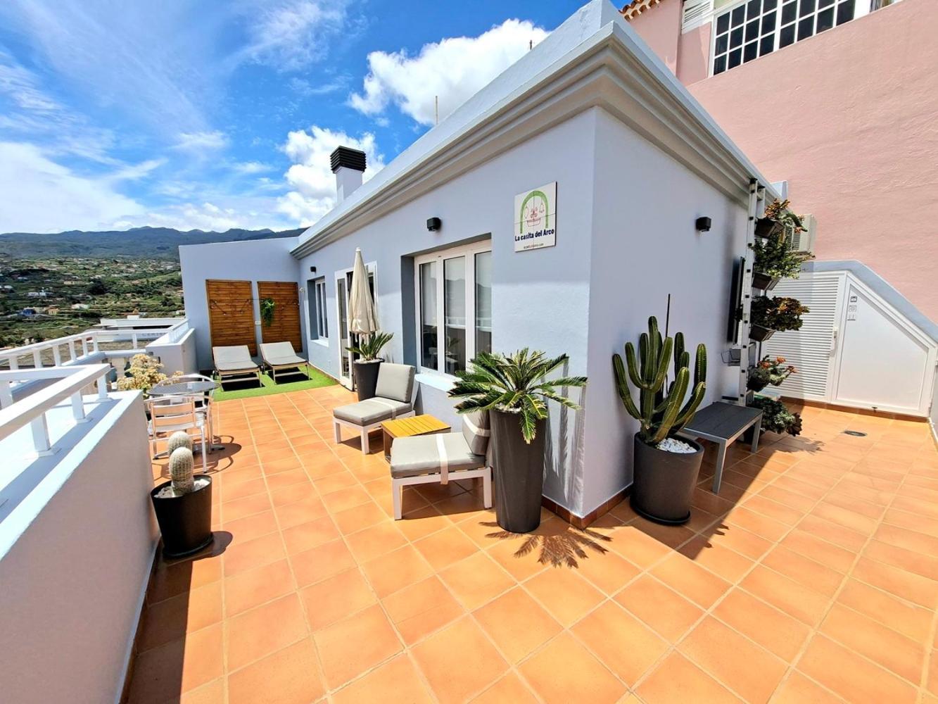 La Casita Del Arco Atico Apartman San Pedro  Kültér fotó
